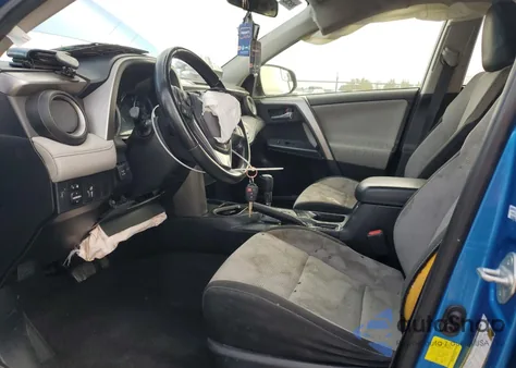 2016 Toyota Rav4 Xle из США, поврежденный, VIN JTMRFREV5GJ060259